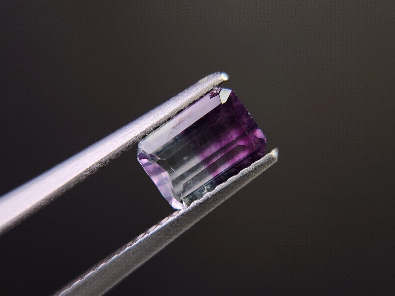 0155-1　バイカラーフローライト　1.13ct