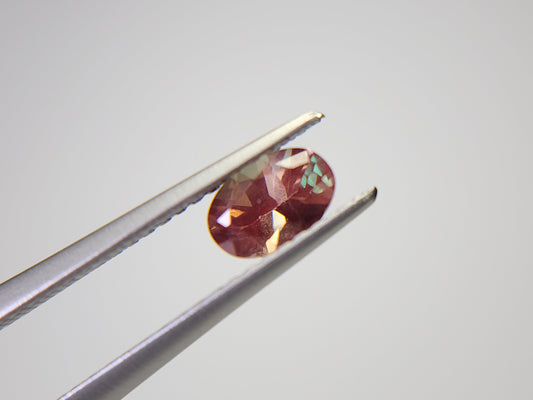 0152-3-1　バイカラーアンデシン　0.49ct