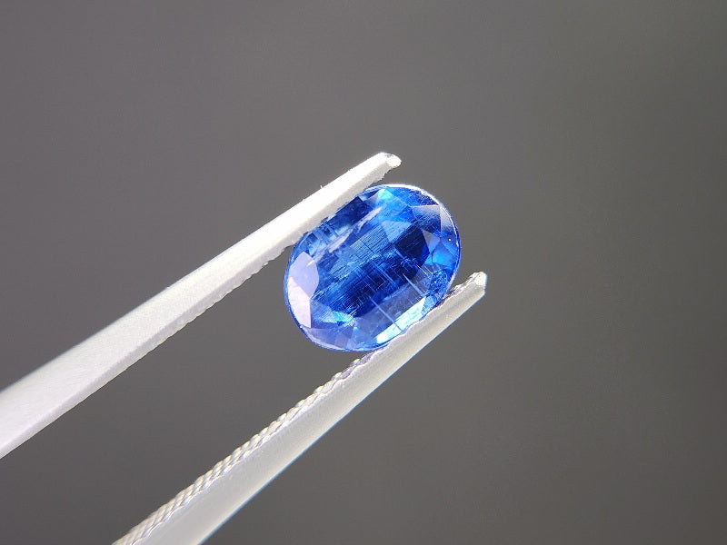 0942-3  カイヤナイト  1.41ct