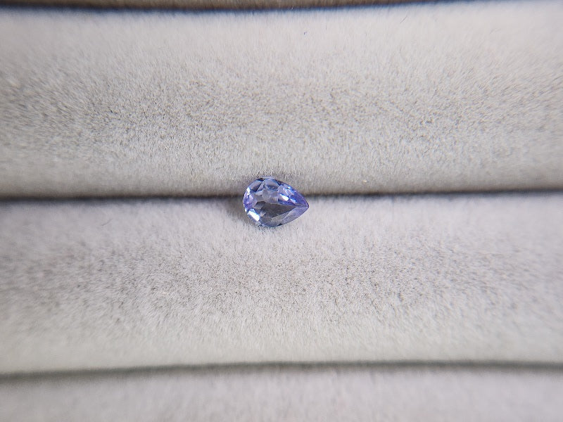 0644-15-4　ゾイサイト　0.24ct