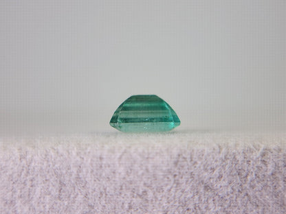 EM-7　エメラルド(ザンビア産)　0.59ct
