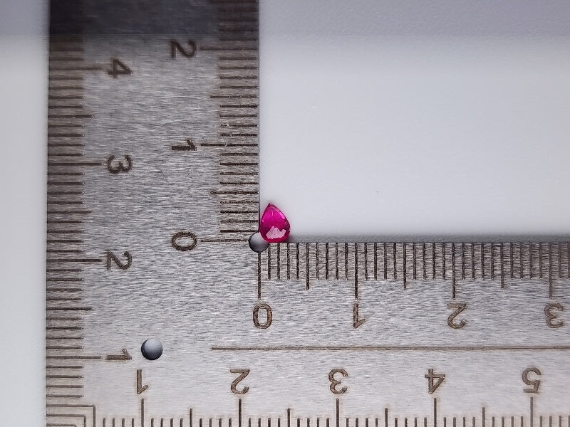 RB-21　ルビー　0.18ct