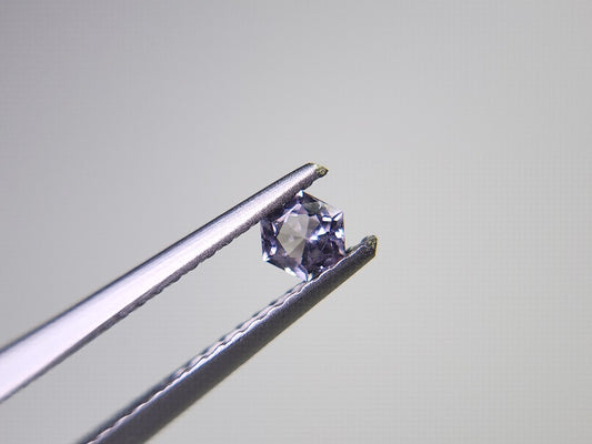 0002-10　スピネル　0.18ct