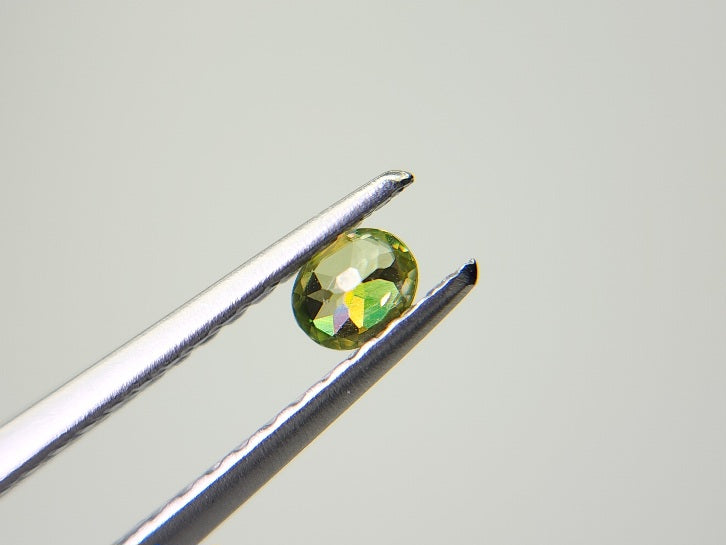 0932-1-12　スフェーン　0.12ct