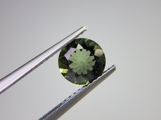 0560-2　モルダバイト　0.89ct