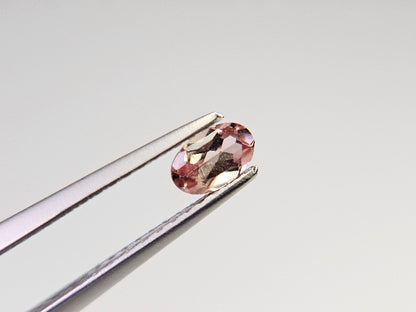 【500円均一】6/1新着！　カラーチェンジガーネット　0.31ct　4