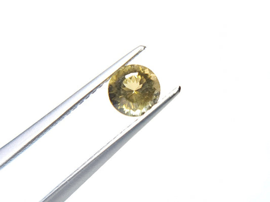 CND-2　コンドロダイト　0.57ct