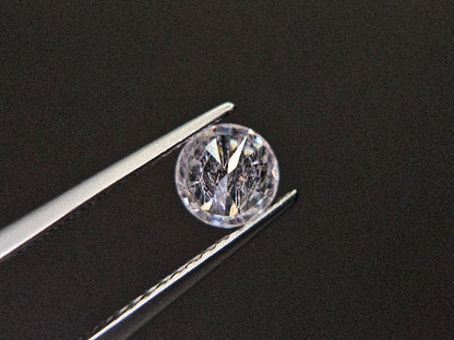 MOI-9　合成モアッサナイト　0.46ct