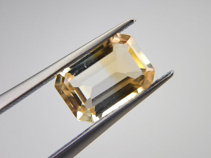 0365-4-27　バイカラーシトリン　2.21ct