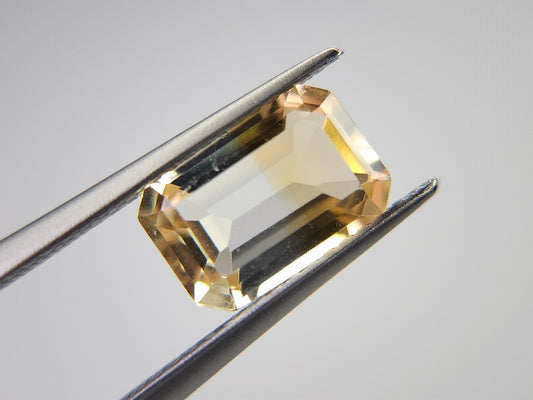 0365-4-27　バイカラーシトリン　2.21ct