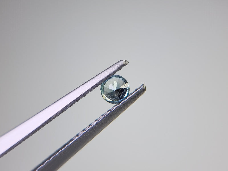 0090-35　モンタナサファイア　0.15ct