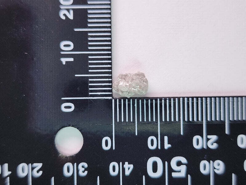 0869-3-4　ダイヤモンド原石　1.59ct