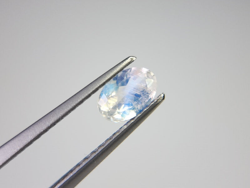 0760-15　アンデシンラブラドライト　0.45ct
