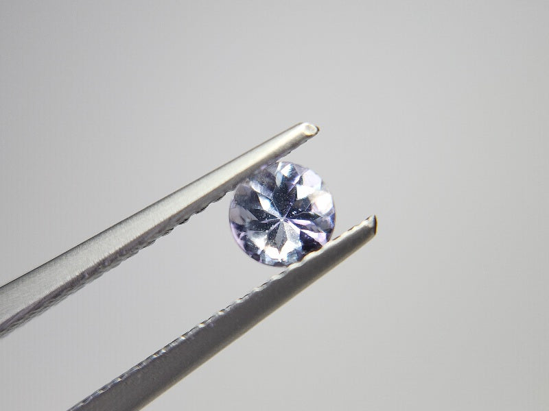 0657-18-1　ゾイサイト　0.38ct