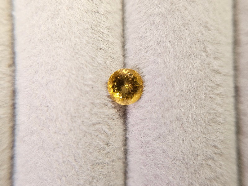 CND-5　コンドロダイト　0.49ct