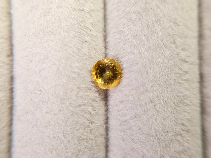 CND-5　コンドロダイト　0.49ct