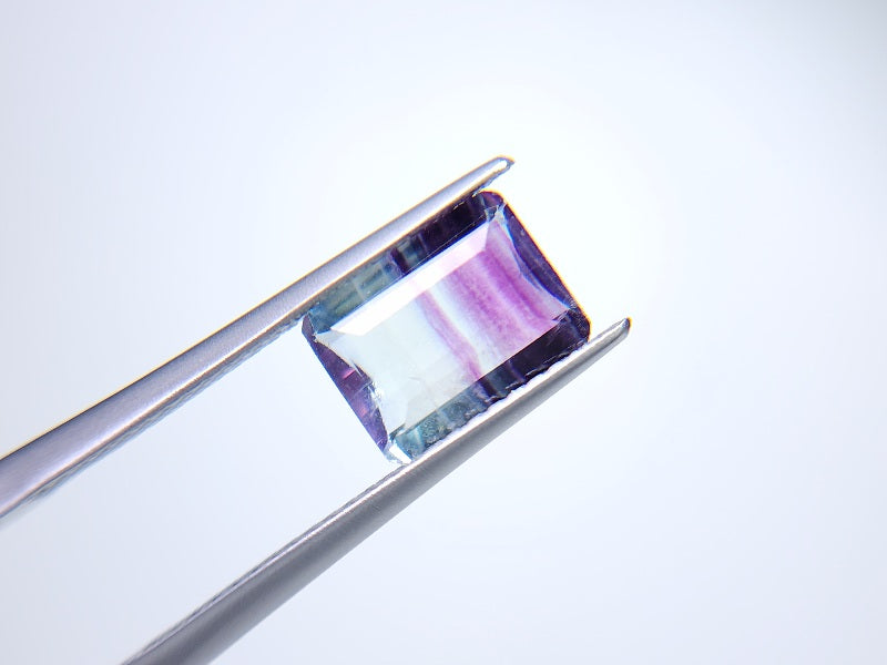 bc-FLO-47　バイカラーフローライト　2.35ct