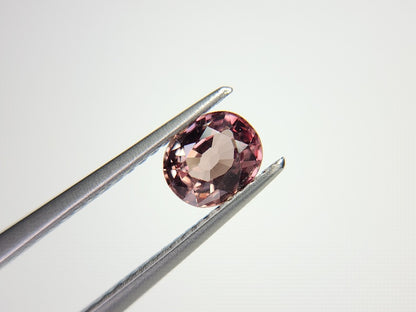 ccGA-6　カラーチェンジガーネット　0.79ct