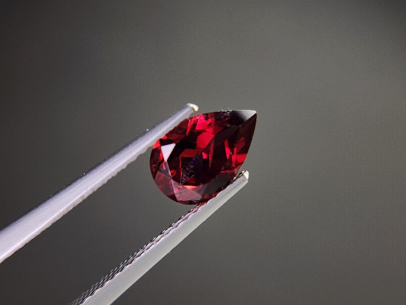 0910-3-15　ガーネット　1.49ct