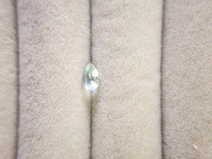 0878-2-4　グリーンベリル　0.33ct