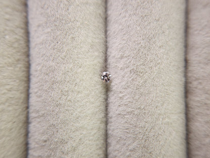 0015-4-2　ピンクダイヤモンド　0.02ct