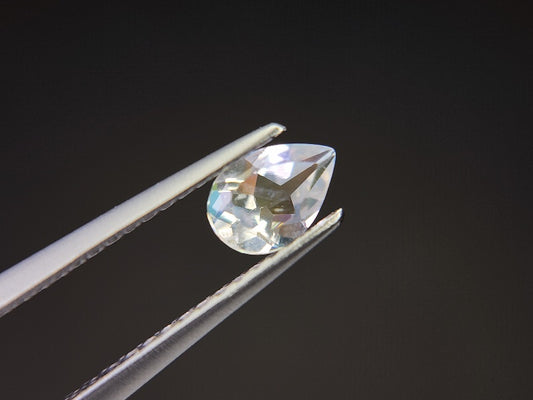 0762-15　アンデシンラブラドライト　0.40ct