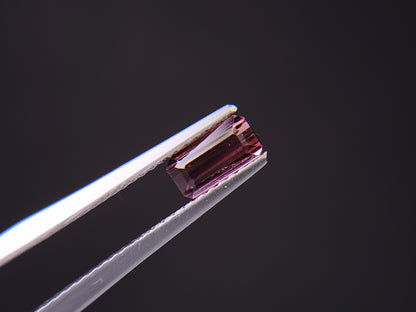 0879-12　トルマリン　0.77ct