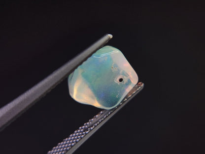0914-2　さざれオパール（穴あき）　2.86ct