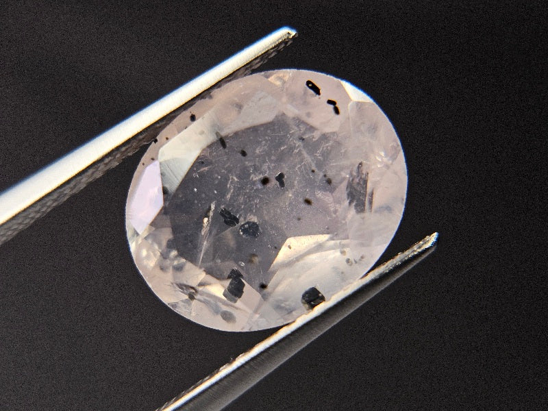 MICir-9　マイカインローズクォーツ　4.08ct