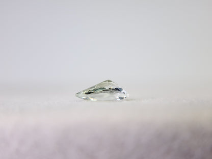 0878-2-6　グリーンベリル　0.28ct
