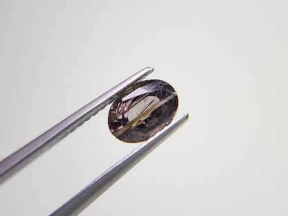 SA-66　蛍光！サファイア　0.93ct