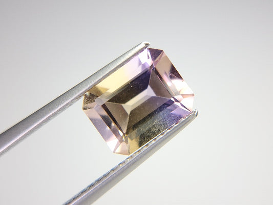 AMT-19　アメトリン　2.17ct