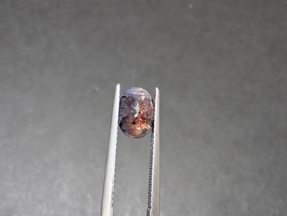 0143　アイオライトサンストーン　0.88ct