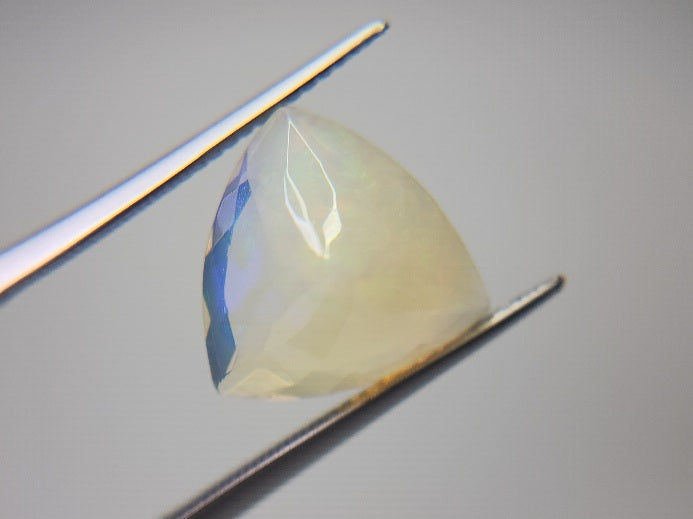 0916-32　オパール　3.40ct