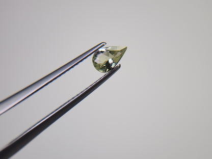 0644-9-4　ゾイサイト　0.39ct