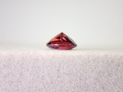 0910-5-1　ガーネット　2.36ct