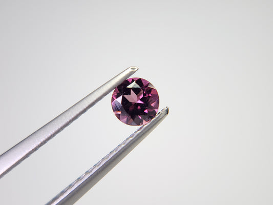 0823-9　スピネル　0.27ct
