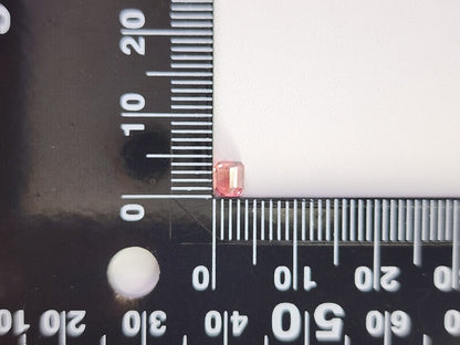 0879-82  トルマリン  0.43ct