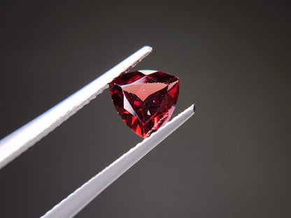 0910-1-10　ガーネット　1.13ct