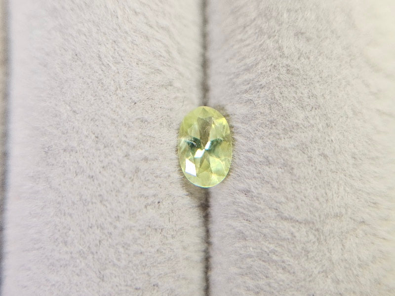 PCRS-6　パロットクリソベリル　0.46ct