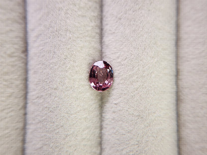ccGA-4　カラーチェンジガーネット　0.81ct