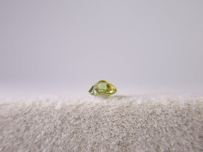 0932-1-12　スフェーン　0.12ct