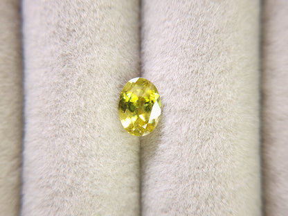 0932-5　スフェーン　1.04ct