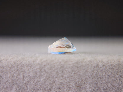 0762-14　アンデシンラブラドライト　0.42ct