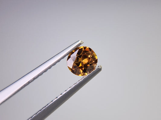 0010-2-2　ジルコン(コニャックブラウン)　0.52ct