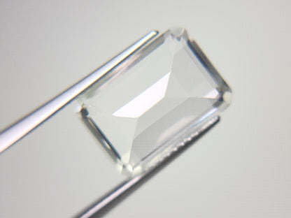 SUI-18　水晶　7.42ct