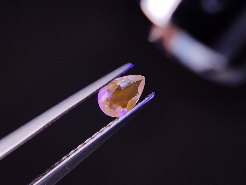 blHAK-5　ブルーハックマナイト　0.16ct