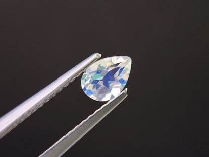 0762-2　アンデシンラブラドライト　0.47ct
