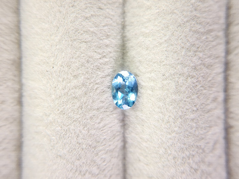 sm-AQ-4　アクアマリン（サンタマリアカラー）　0.38ct