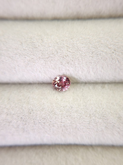 0935-6　ピンクジルコン　0.44ct
